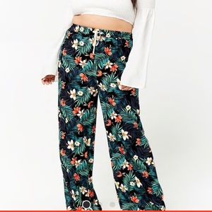Tropical Wide Leg Plus size pants